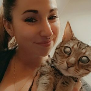 Meet your Posher, Amber